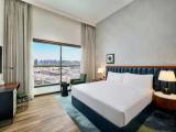 4 Bedrooms Residential Suite with balcony
