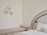 Standard Triple room with inland view