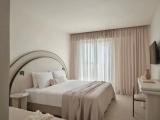 Standard Triple room with balcony and with inland view