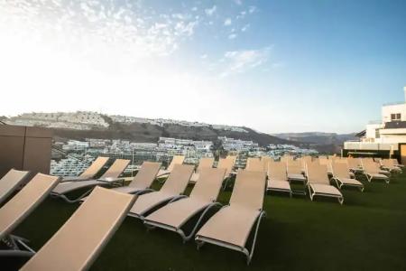 IG Nachosol Atlantic & Yaizasol by Servatur - Adults Only - 19