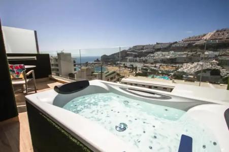 IG Nachosol Atlantic & Yaizasol by Servatur - Adults Only - 189