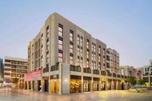 Super 8 by Wyndham Deira Hotel, Dubai