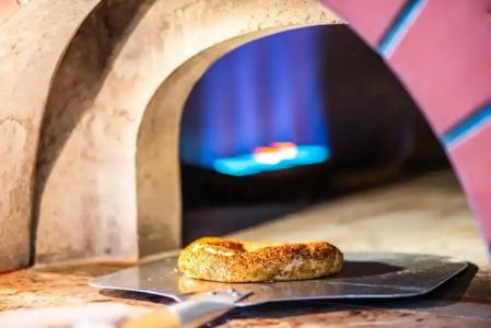 Super 8 by Wyndham Dubai Deira - 11