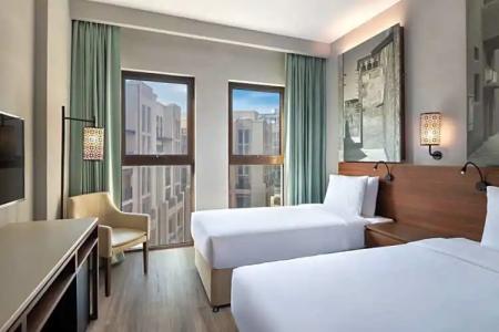 Super 8 by Wyndham Dubai Deira - 56