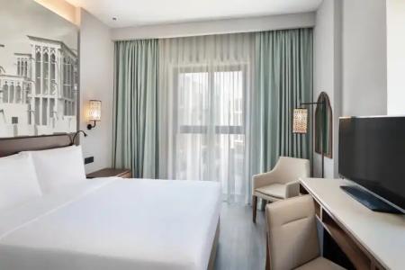 Super 8 by Wyndham Dubai Deira - 16