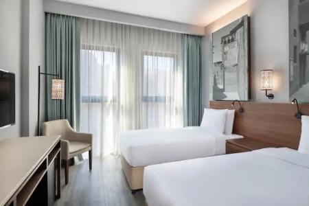 Super 8 by Wyndham Dubai Deira - 19