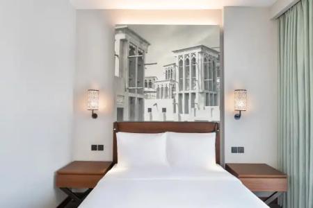 Super 8 by Wyndham Dubai Deira - 18