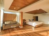 2 Bedrooms Suite with balcony and with sea view