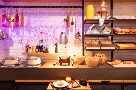 Moxy Essen City - 13