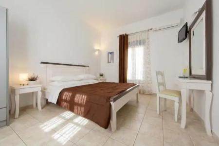 Seaside by Manos - 18