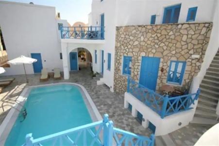 Seaside by Manos - 1