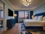 Double Suite with Skyline view