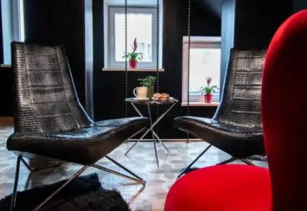 Very Bad Hootel - 21