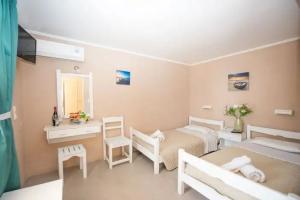 Ipsos Di Mare Hotel, Corfu Town
