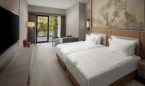 NG Phaselis Bay - 102