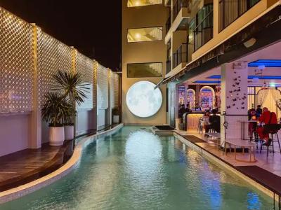 Ratri Phuket Old Town - 43