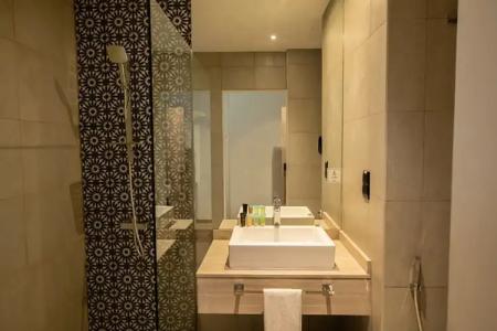 Grand Kingsgate Waterfront By Millenniums - 86