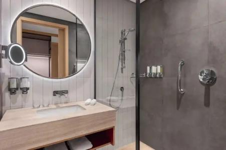 Hampton By Hilton Marjan Island - 115