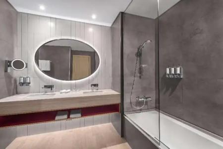 Hampton By Hilton Marjan Island - 118