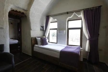 Ada Cave Suites - 106