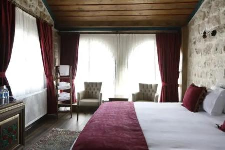 Ada Cave Suites - 117