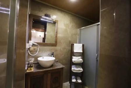 Ada Cave Suites - 149