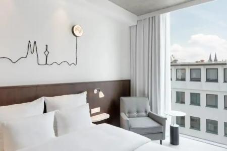 Ruby Ella Cologne - 9