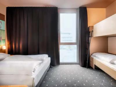 B&B Stuttgart-Neckarhafen - 30