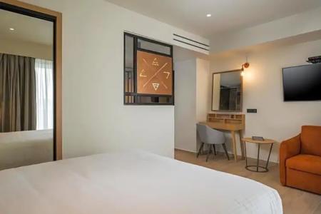 Hyperion City & Spa - 41