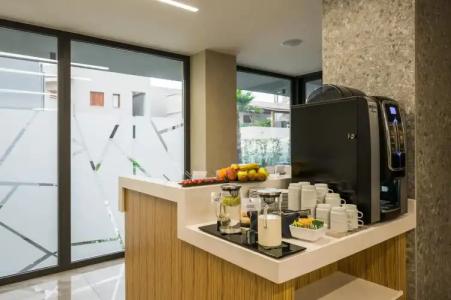 Hyperion City & Spa - 11