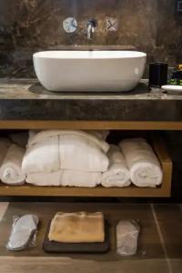 Hyperion City & Spa - 70