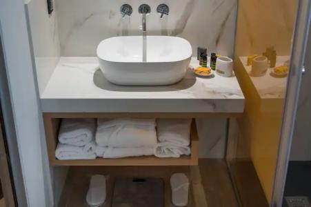 Hyperion City & Spa - 117