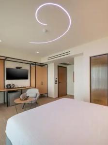 Hyperion City & Spa - 204