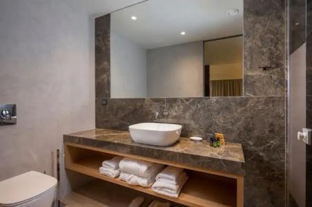 Hyperion City & Spa - 232