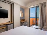 Standard room with pool view