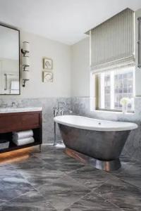 The Wall Street New York City - 3