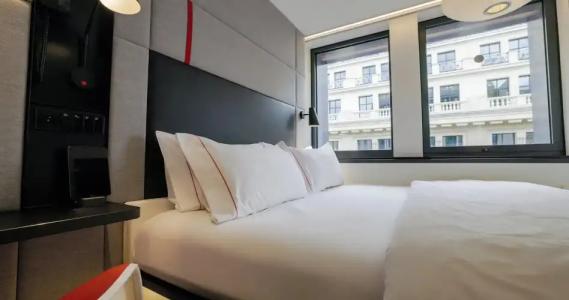 citizenM Paris Champs-Élysées - 1