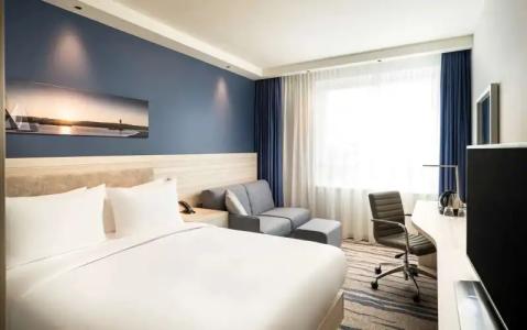 Hampton By Hilton Kiel - 14