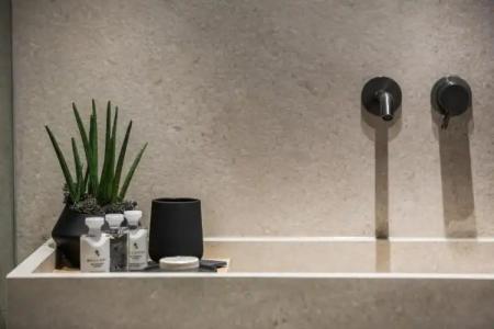 Canale & Suites - 120