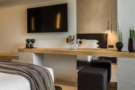 Canale & Suites - 112