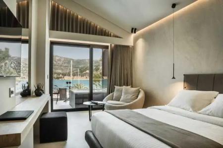 Canale & Suites - 168