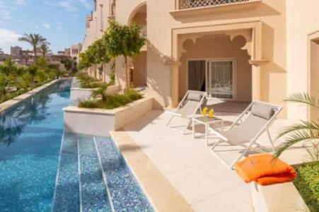 Grand Palace - Adults only 18 years plus - 20