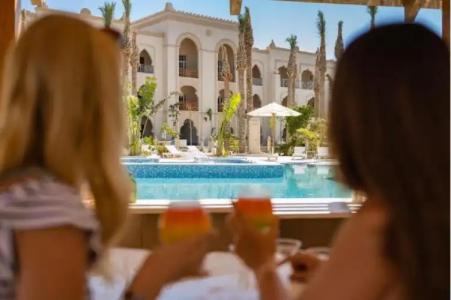 Grand Palace - Adults only 18 years plus - 18