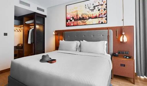 Revier Dubai - 110