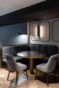 Radisson Collection, Palazzo Touring Club Milan - 31