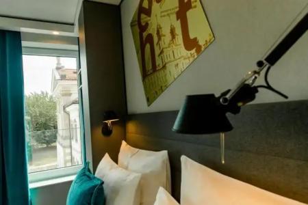 Motel One Warsaw-Chopin - 9