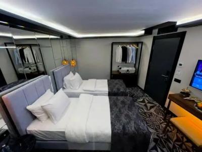 Weingart Istanbul - 105