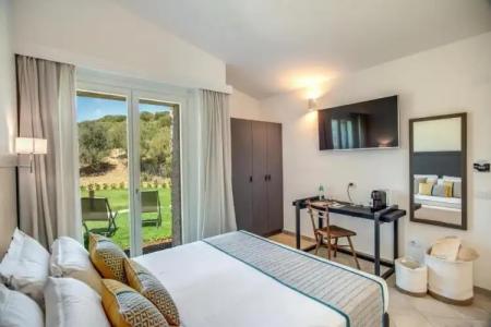 Cala Sinzias Resort - 6