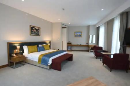 Cher & Spa Istanbul Taksim - 84