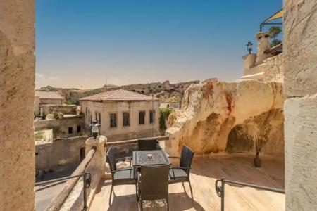 Elysion Cave Suites - 47